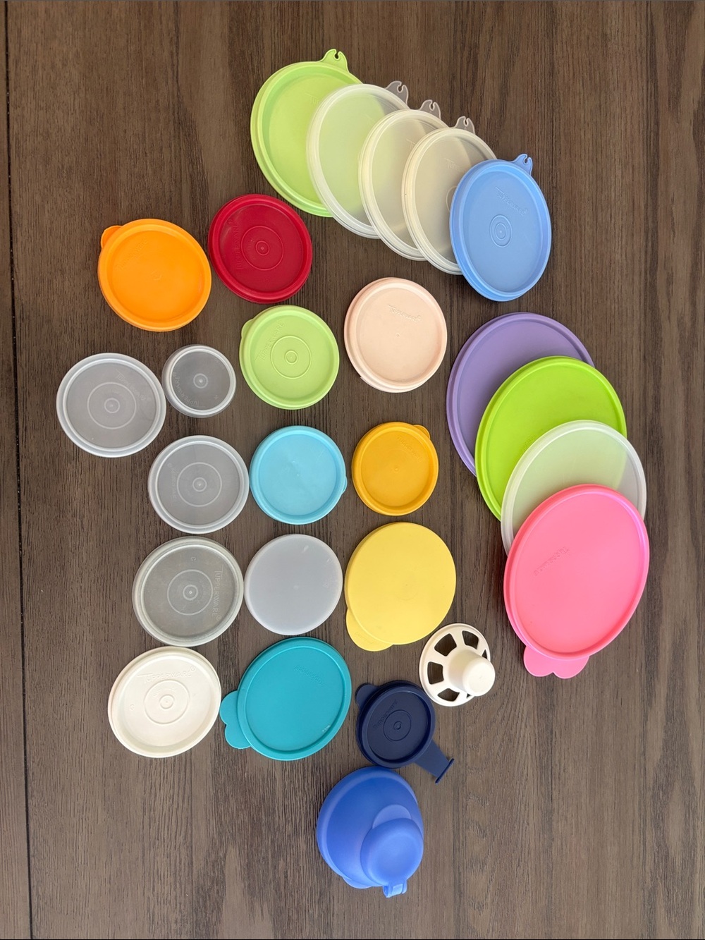 25 Tupperware Assorted Multicolor Plastic replacement Lids